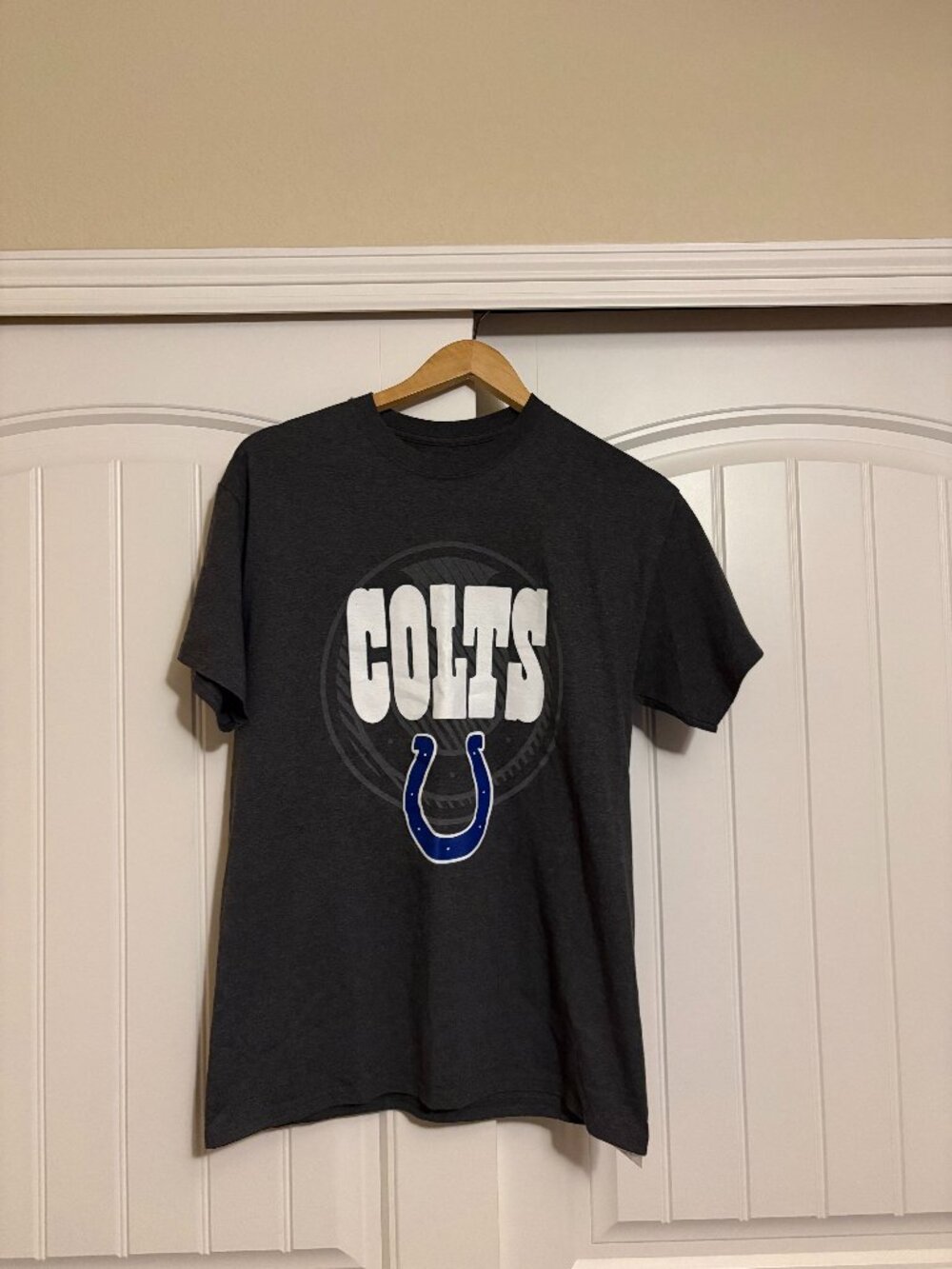 Indianapolis Colts T Shirt Adult Medium Dark Gray Majestic Short Sleeve Crew NFL